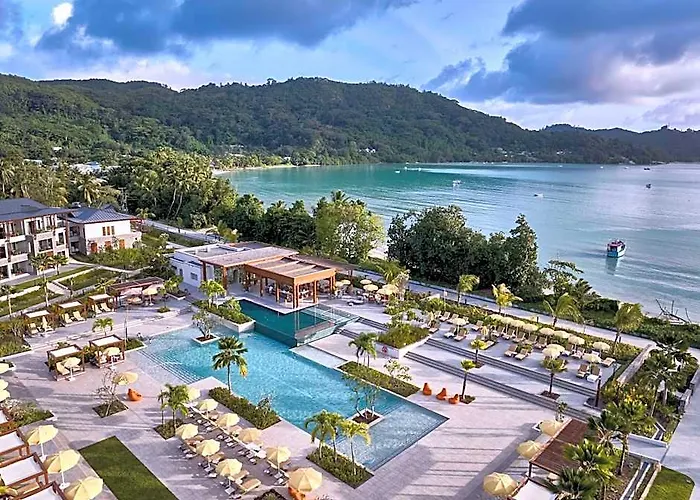 Hotel Canopy By Hilton Seychelles 4*